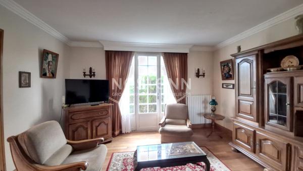 Carantec, en impasse, à proximité de la mer, Maison 6 pièce(s) 151.44 m2