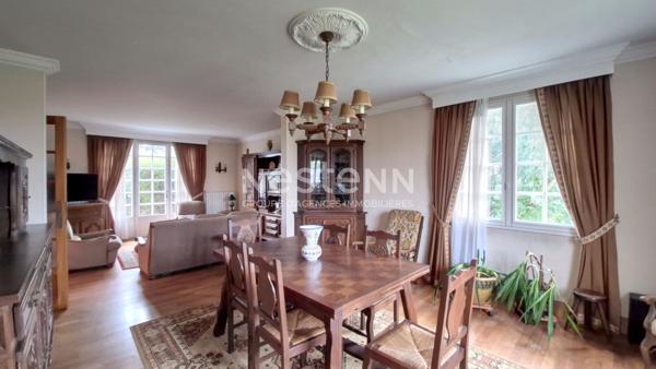 Carantec, en impasse, à proximité de la mer, Maison 6 pièce(s) 151.44 m2