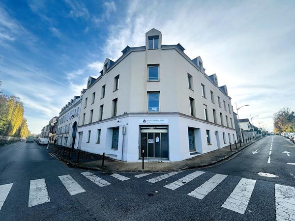 Plateau de Bureau au centre ville de Champs Sur Marne 225 m2