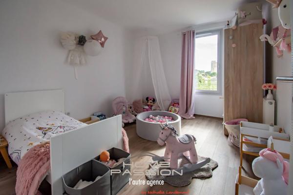 ROYAN PONTAILLAC - APPARTEMENT DE GRAND STANDING AVEC TERRASSE DE 100 M2