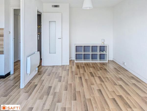 Appartement 2 pièces 37m² - 8ième étage lumineux avec balcon et vue dégagée