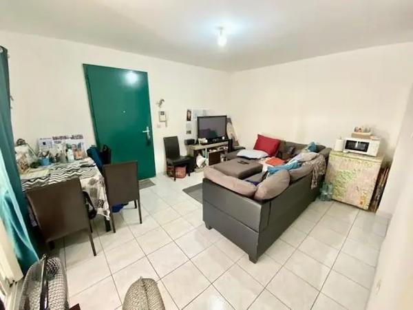 Appartement à vendre 2 pièces 37m² Saint-Pierre (97410)