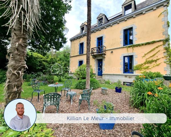 BSK IMMOBILIER 

À seulement 8 minutes du centre-ville et 5 minutes de la voie express, laissez-vous séduire par le charme unique de cette magnifique Maison de Maître datant de 1919, nichée dans un écrin de verdure au cadre bucolique.

Authentique et pleine de caractère, elle a su préserver tout le charme de l’ancien.
À l’extérieur, un superbe jardin arboré et parfaitement entretenu vous invite à la détente avec son potager, son petit bois, ses arbres fruitiers, son poulailler et sa terrasse conviviale… le tout sur plus de 4 000 m² de terrain.

Charmante maison de maître rénovée en 2002 comprenant :

• Rez-de-chaussée : Un salon-séjour d’environ 60 m², une cuisine dinatoire.
• Étage 1 : Une chambre parentale, un WC séparé, un dressing pouvant être utilisé en chambre avec sa salle d’eau (douche et baignoire) attenante.
• Étage 2 : Une chambre d’environ 20 m² avec sa salle d’eau attenante, une deuxième chambre avec sa salle de bains ouverte, un WC séparé, une salle de cinéma d’environ 20 m² avec accès aux combles.

La maison dispose d’un appartement indépendant d’environ 80 m² avec son jardin privatif, comprenant une pièce de vie (salon et cuisine), deux chambres, une salle d’eau et un WC séparé. Il offre des possibilités d’accueil ou de location.

Deux carports ainsi qu’un grand sous-sol viennent compléter cette maison de maître.

✅ Vous serez séduit par :
• Environnement calme
• Proximité immédiate des commodités (commerces, écoles, bus…)
• Charme de l’ancien
• Jardin d’exception
• Logement indépendant


✅ Points techniques :
• PAC
• Panneaux photovoltaïques
• Consommation annuelle d’énergie : 2 200 €/an

--- --- --- --- --- --- --- --- --- --- --- --- --- --- --- --- --- --- --- --- 
⭐ACCOMPAGNEMENT SUR MESURE
Vous souhaitez vendre votre bien ?
Contactez-moi. Evaluation OFFERTE sous 48h !

⭐VENTE IMMOBILIÈRE – Finistère Sud
Échangeons sur votre projet pour définir la meilleure stratégie de vente.

⭐APPORTEURS D'AFFAIRES
Vous connaissez quelqu'un qui souhaite vendre ?
Contactez-moi. Rémunération attractive !
--- --- --- --- --- --- --- --- --- --- --- --- --- --- --- --- --- --- --- ---