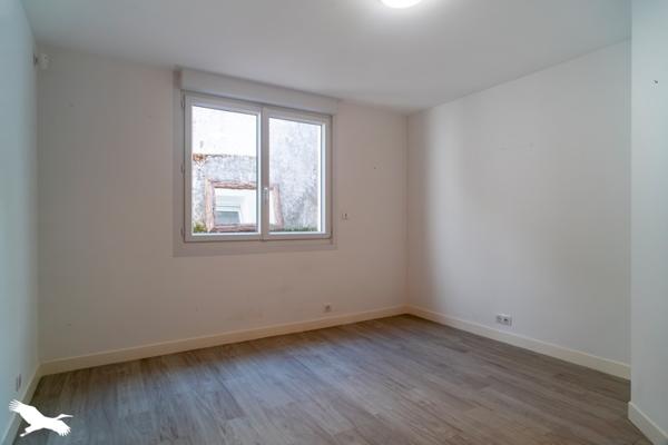Appartement à vendre |                                       Pont-l'Abbé |                                        4 pièces  |  127 m²