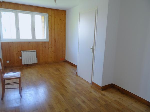 T3 au RDC d'une maison