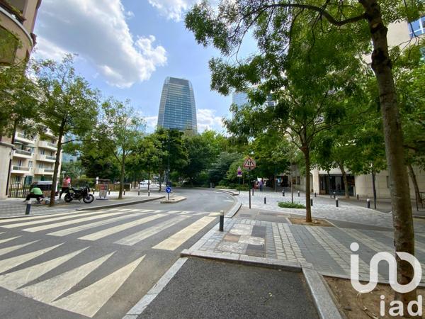 Appartement à vendre 3 pièces 62 m² Courbevoie