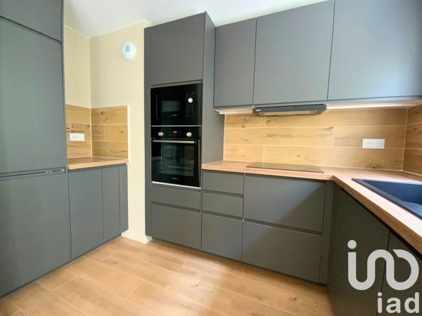 Appartement à vendre 3 pièces 62 m² Courbevoie