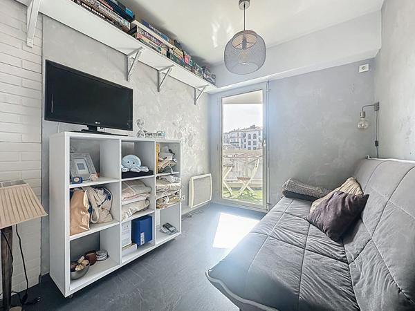 Nice Cimiez 5 pièces traversant avec grande terrasse au calme