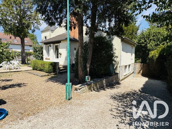 Maison à vendre 5 pièces 88 m² Saint-Ay