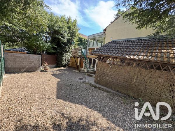 Maison à vendre 5 pièces 88 m² Saint-Ay