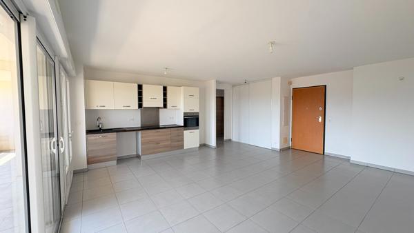 Appartement T3 (71 m²) à louer à BORGO
