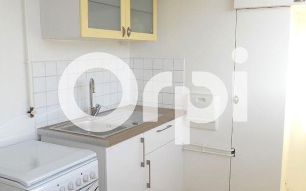 Appartement à louer    1 pièce •  Joinville-le-Pont