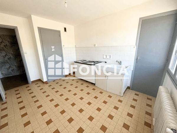 Location Appartement 2 pièces 60.97 m² - LE BELLERIVE Guilherand Granges 07500