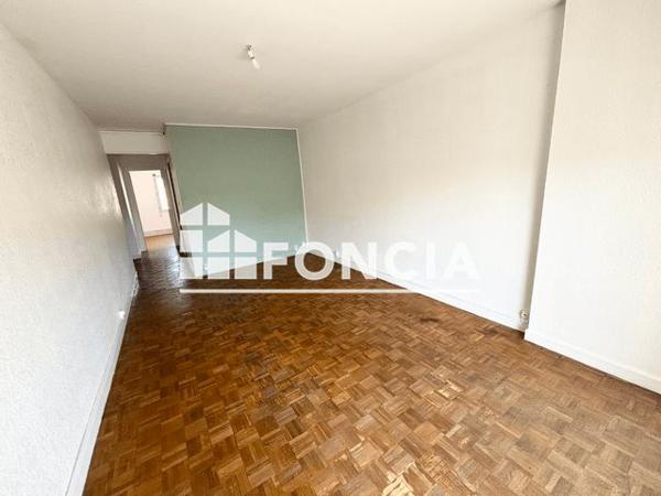 Location Appartement 2 pièces 60.97 m² - LE BELLERIVE Guilherand Granges 07500