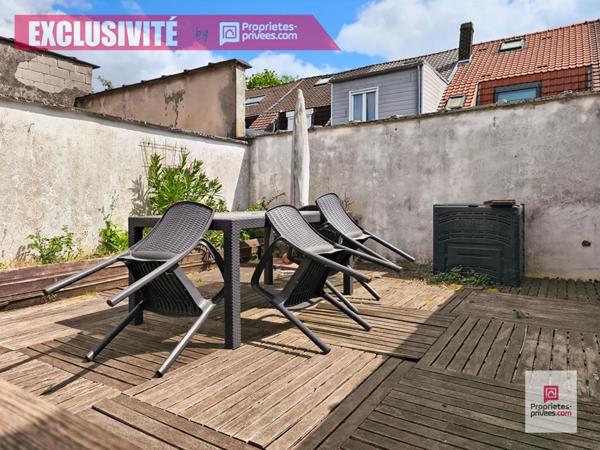 Wattrelos, proche Laboureur, maison de type 1930 avec 4 chambres et terrasse