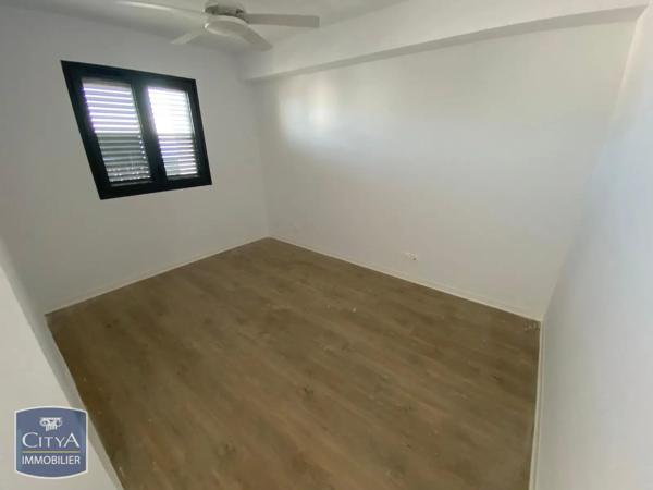 Appartement à louer 2 pièces 35.5m² Le Tampon (97430)
