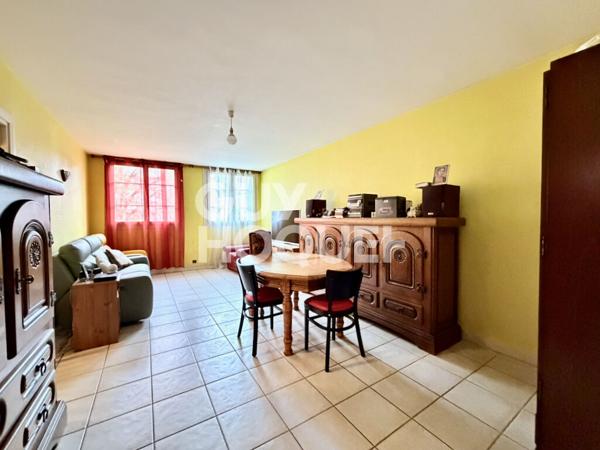 Appartement Courbevoie 3 pièces 57.38 m2