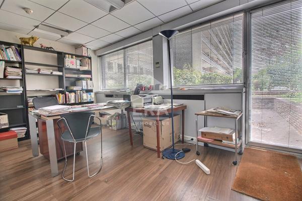 BUREAUX ou deux T3 CLICHY 121M2