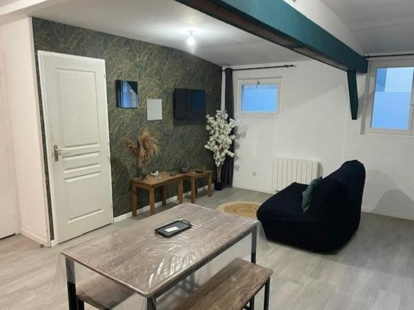 Immeuble à NOYEN-SUR-SARTHE, 72430 - 200m²