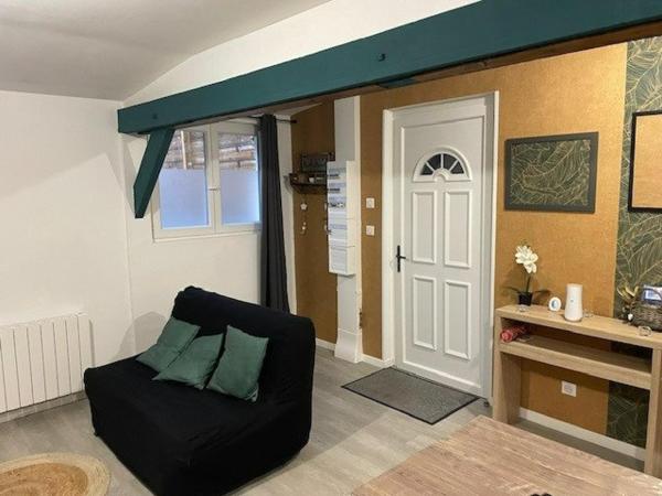 Immeuble à NOYEN-SUR-SARTHE, 72430 - 200m²