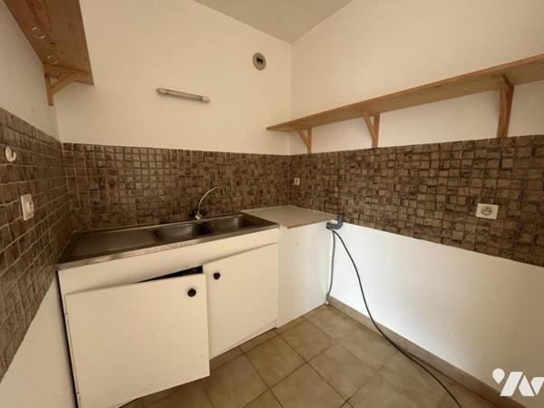 Montélimar, appart de 47m2 , ascenseur, cave , parking privatif.