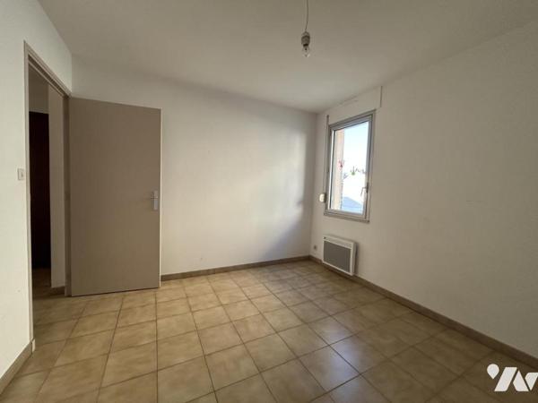 Montélimar, appart de 47m2 , ascenseur, cave , parking privatif.