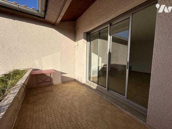 Montélimar, appart de 47m2 , ascenseur, cave , parking privatif.