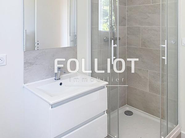 A VENDRE COURSEULLES SUR MER, APPARTEMENT 4 pièces , 3 chambres, 300 mètres de la mer
