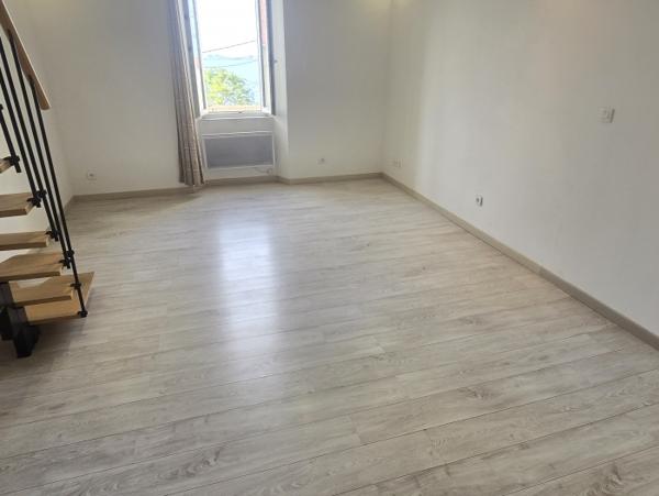 Location Appartement 2 pièces Marseille 16ème arrondissement (13016) - MARSEILLE 16EME