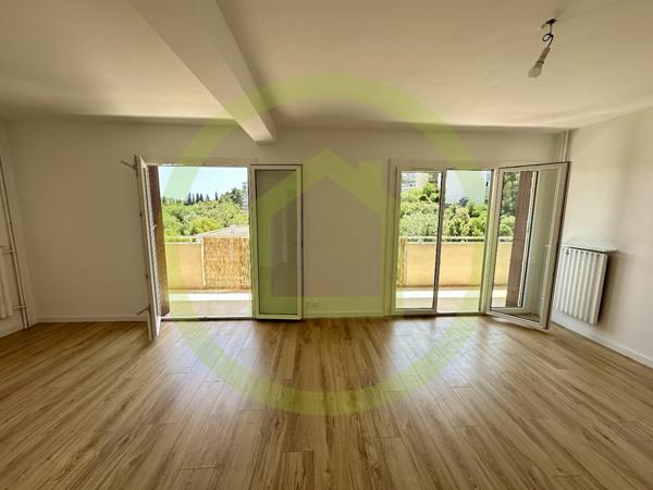 Appartement à TOULON (83100)