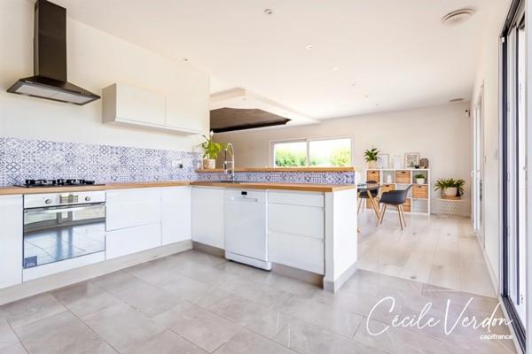 CREYSSE – Plain-pied de 142 m² avec 4 chambres - garage - terrain de 2 131 m²