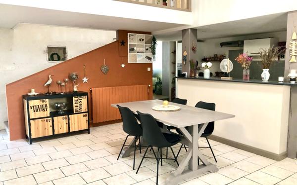 Maison à vendre    5 pièces •  Aigrefeuille-d'Aunis