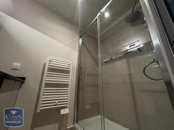 Appartement à louer 2 pièces 41.8m²