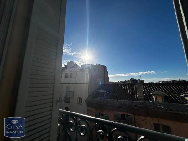 Appartement à louer 2 pièces 41.8m²