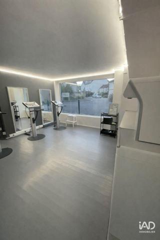 Boutique/Local commercial à vendre 98 m² Orry-la-Ville