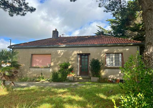 Maison Saint Urbain 5 pièce(s) 120 m2