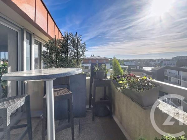 Appartement T4 à vendre  3 pièces - 105,30 m 2   ROUEN  - 76