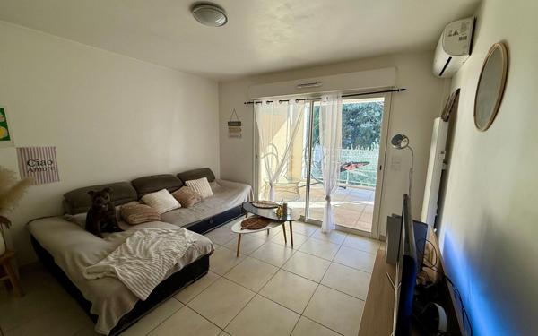 Appartement à vendre    2 pièces • 40 m2 Cannes