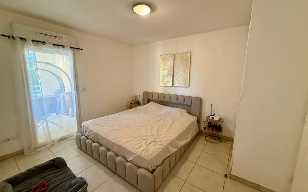 Appartement à vendre    2 pièces • 40 m2 Cannes