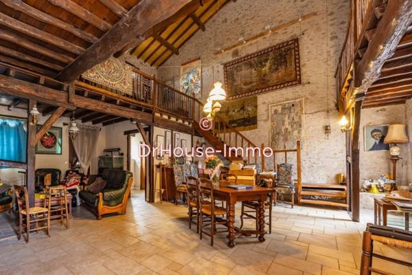 Maison à vendre 9 pièces de 280 m²