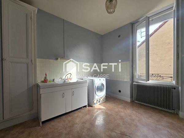 Immeuble composé de 2 logements