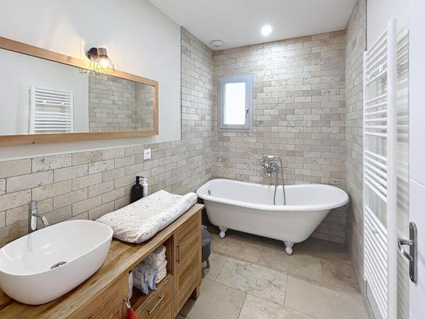 Maison plein pied 140m2 avec piscine