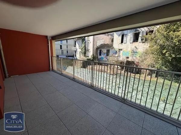 Appartement à louer 3 pièces 62.35m² Nancy (54000)