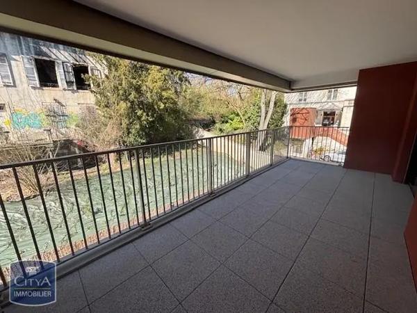 Appartement à louer 3 pièces 62.35m² Nancy (54000)