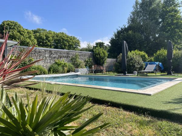 Authenticité et Charme à Saint-Gervais-les-Trois-Clochers