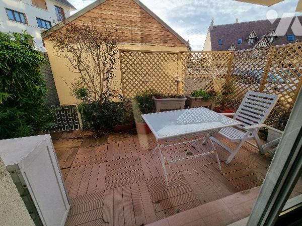 Au coeur de RIVA BELLA, appartement de 3PP avec terrasse