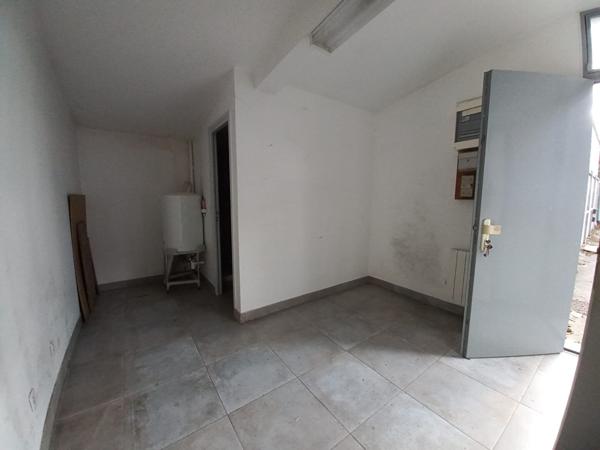 Location local commercial Gagny - 88 m² - 1 500 € par mois