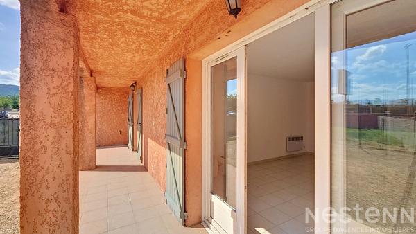 Appartement T3 en rez de chaussée avec terrasse et jardin sur St Maximin
