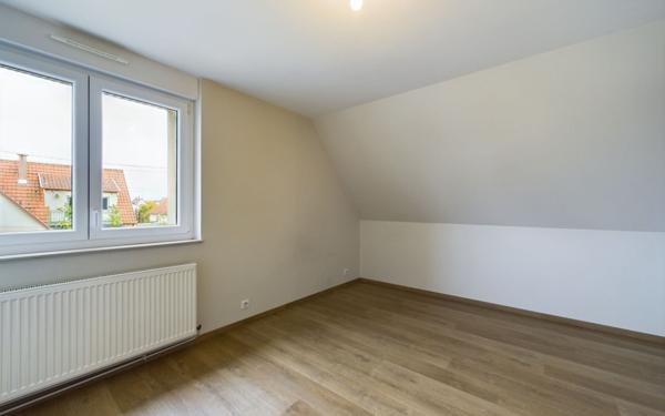 Maison à louer    7 pièces •  Illkirch-Graffenstaden