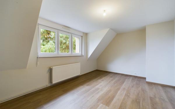 Maison à louer    7 pièces •  Illkirch-Graffenstaden